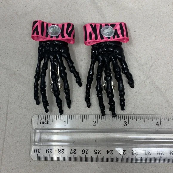 Hair clips skeleton hand hair accessories Halloween Day of Dead Dia de Muertos - Picture 8 of 16